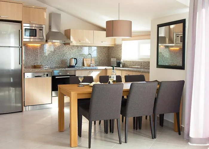 Clc 쿠사다시 골프 앤 스파 호텔