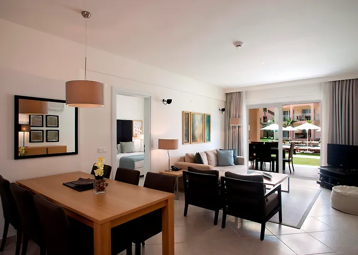 호텔 Clc 쿠사다시 골프 앤 스파 Soke