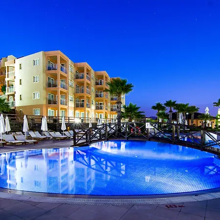 Otel Wyndham Residences Kusadasi Golf And 5*
