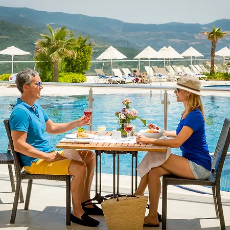 Wyndham Residences Kusadasi Golf And Otel 5*