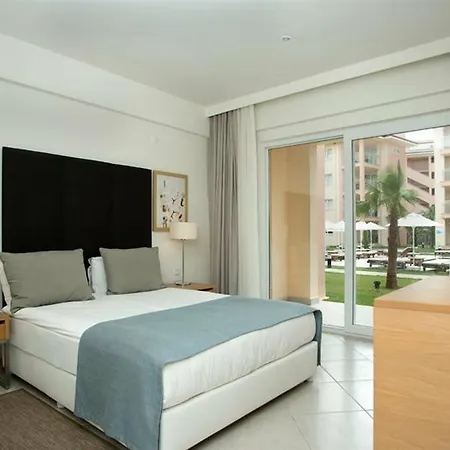 Otel Wyndham Residences Kusadasi Golf And