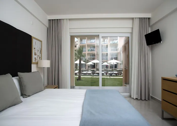 Wyndham Residences Kusadasi Golf And Hotel